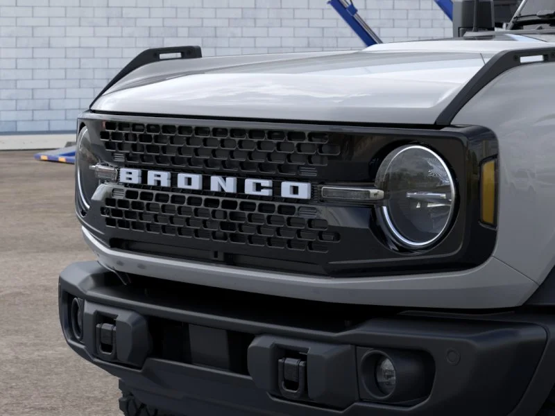 New 2026 Avalanche Gray Ford Big Bend image 19