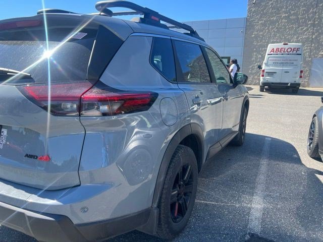 Used 2026 Boulder Gray Pearl Nissan Rock Creek image 2