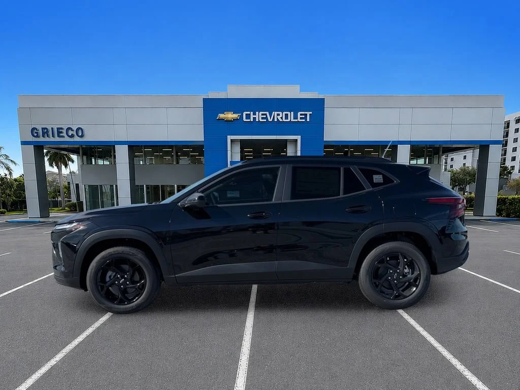 New 2026 Mosaic Black Metallic Chevrolet LT image 4