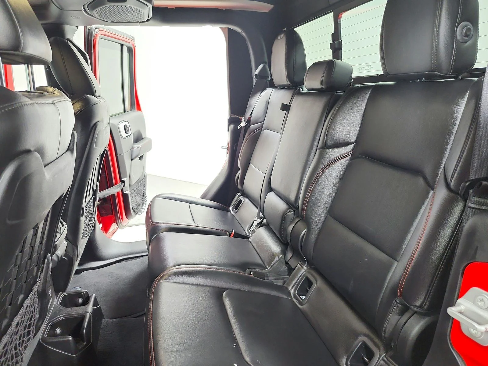 Used 2020 Firecracker Red Clearcoat Jeep Rubicon image 34