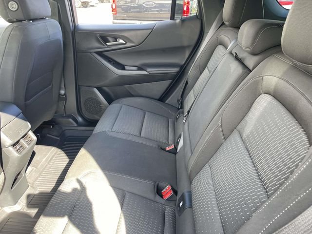 Used 2026 Lakeshore Blue Metallic Chevrolet LT image 27