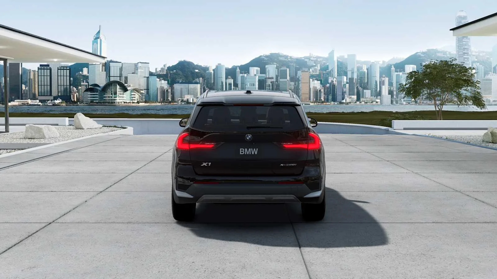 Used 2025 Black Sapphire Metallic BMW xDrive28i image 5