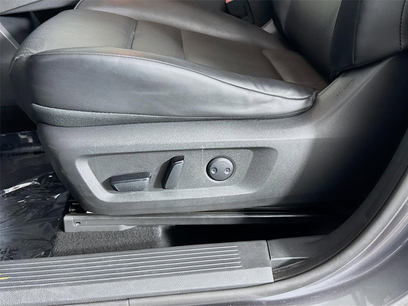 Used 2021 Gun Metallic Nissan SV image 20