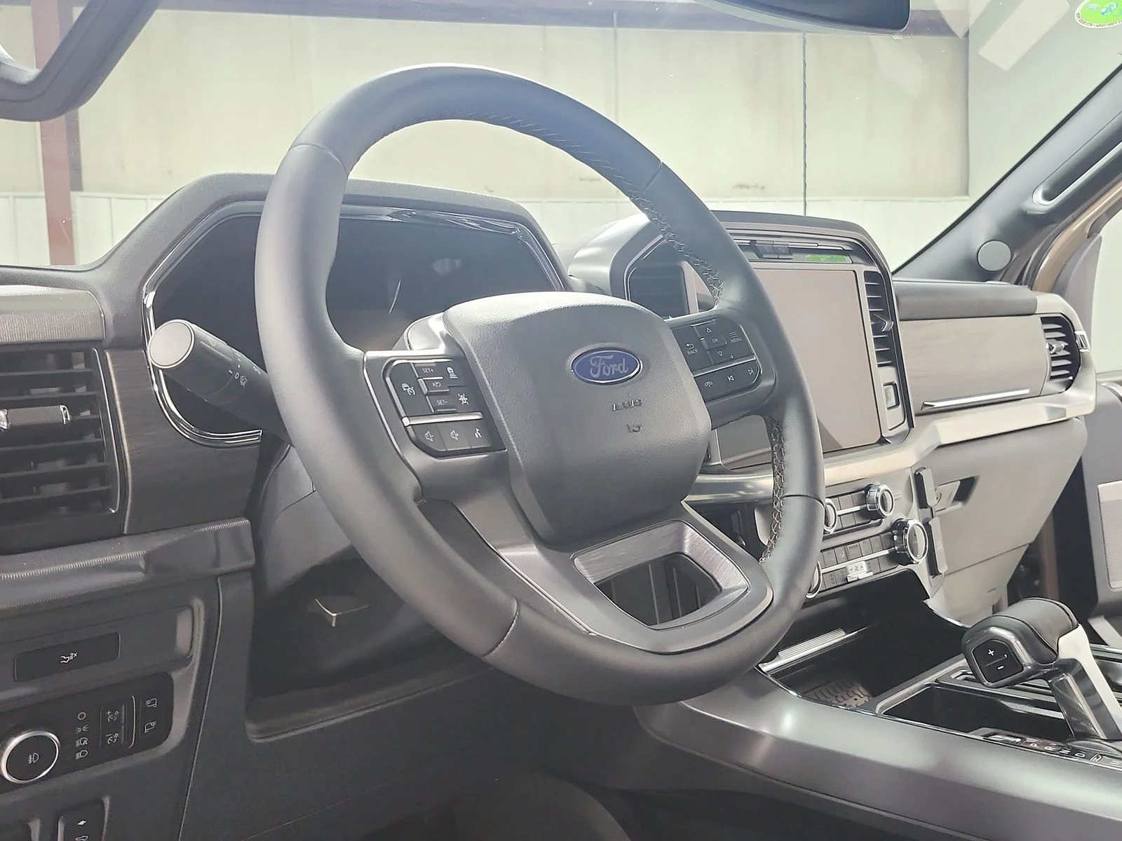 New 2026 Gray Ford Lariat image 18