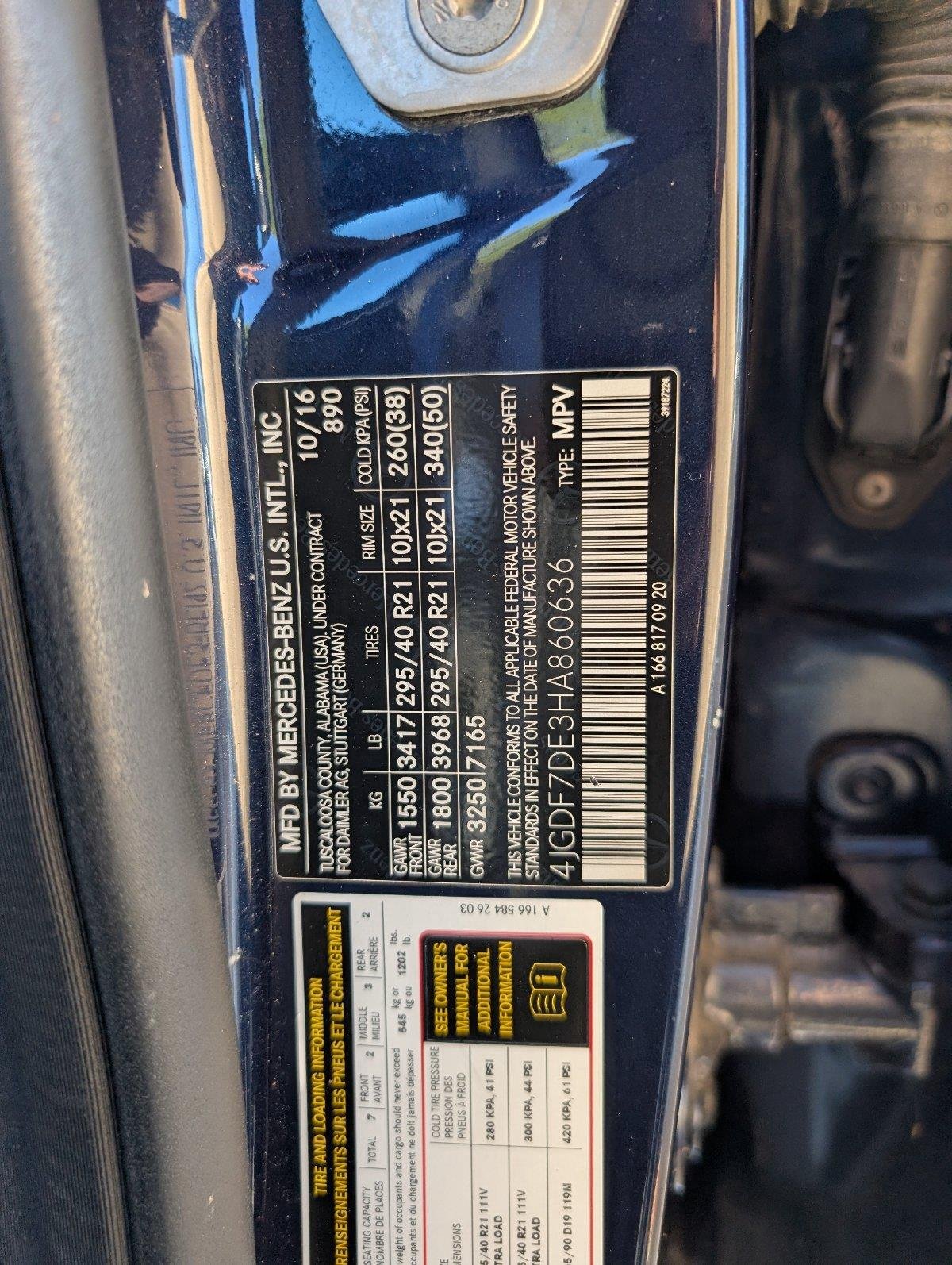 Used 2017 Lunar Blue Metallic Mercedes-Benz GLS 550 image 14
