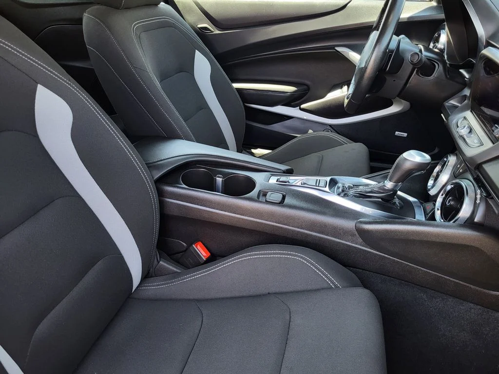 Used 2023 Shadow Gray Metallic Chevrolet LT1 image 10