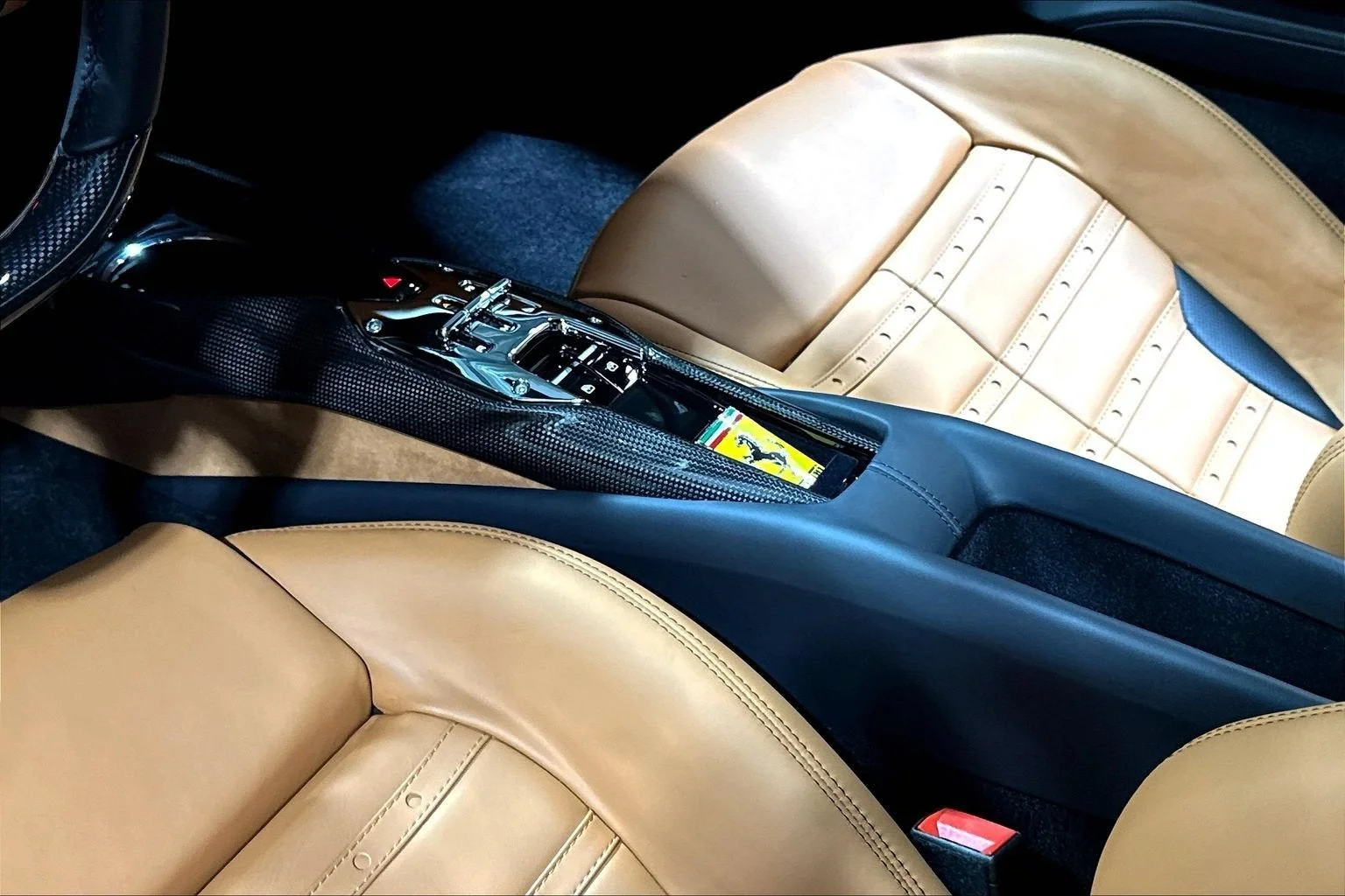 Used 2024 Verde British Ferrari Base image 16