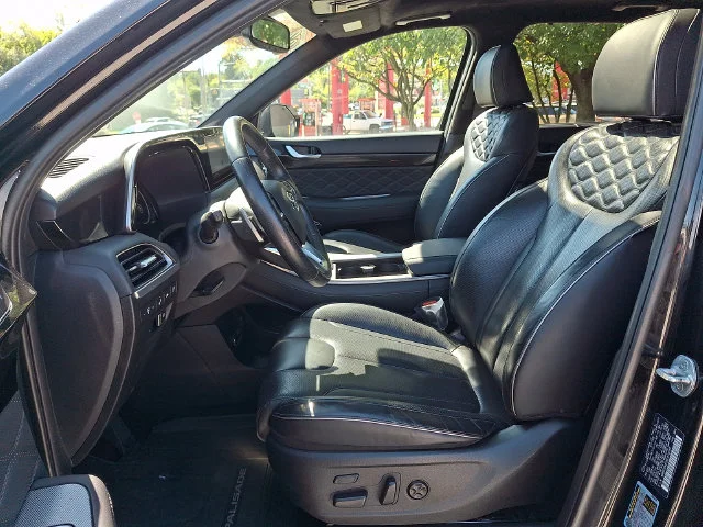 Used 2022 Black Hyundai Calligraphy image 14