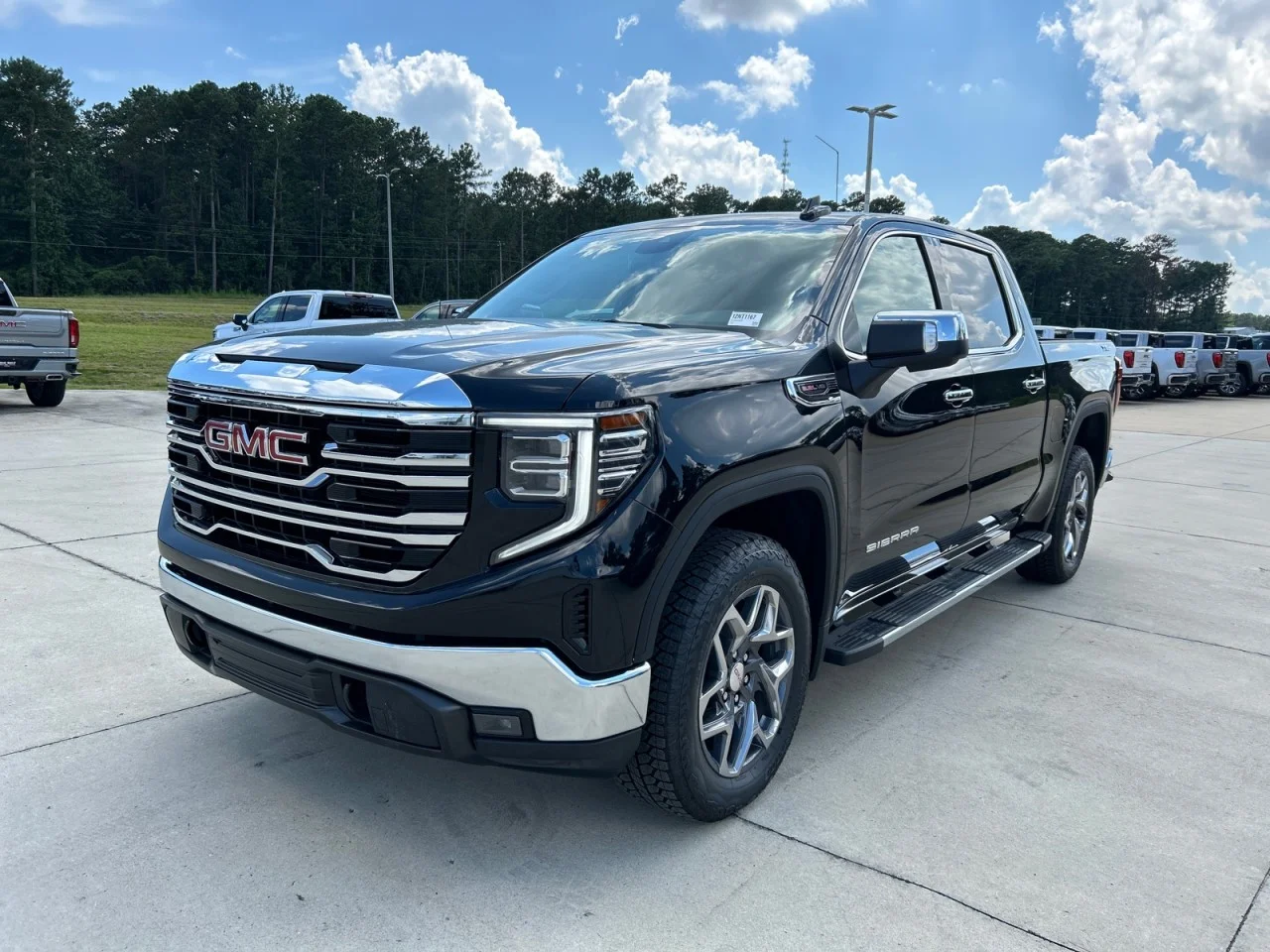 New 2026 Onyx Black GMC SLT image 1