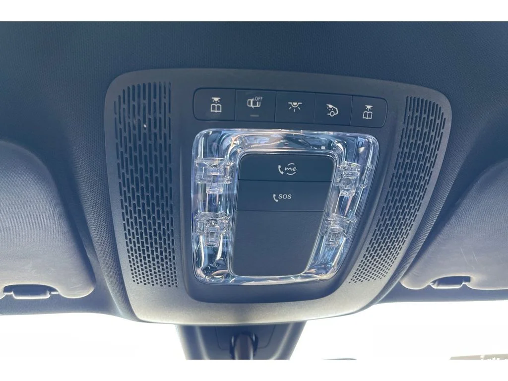 Used 2021 Polar White Mercedes-Benz 250 image 24