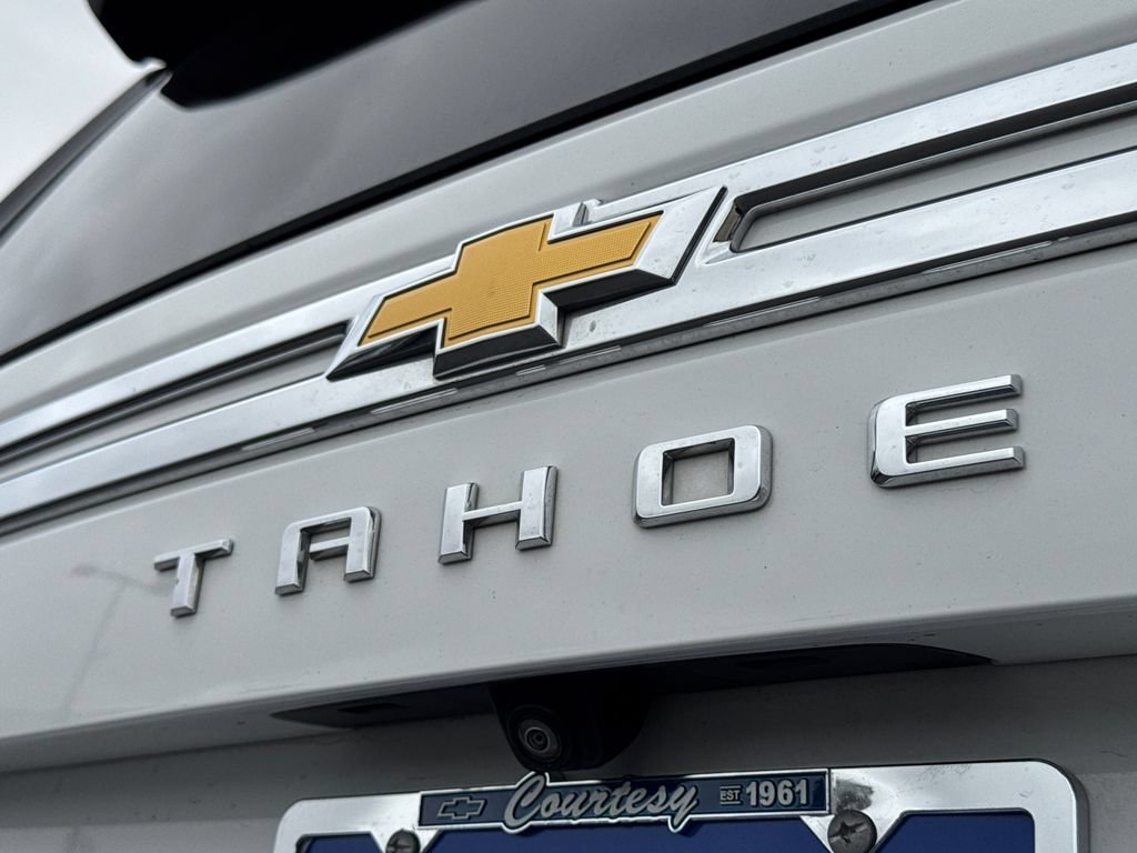 Used 2024 Summit White Chevrolet LT image 15