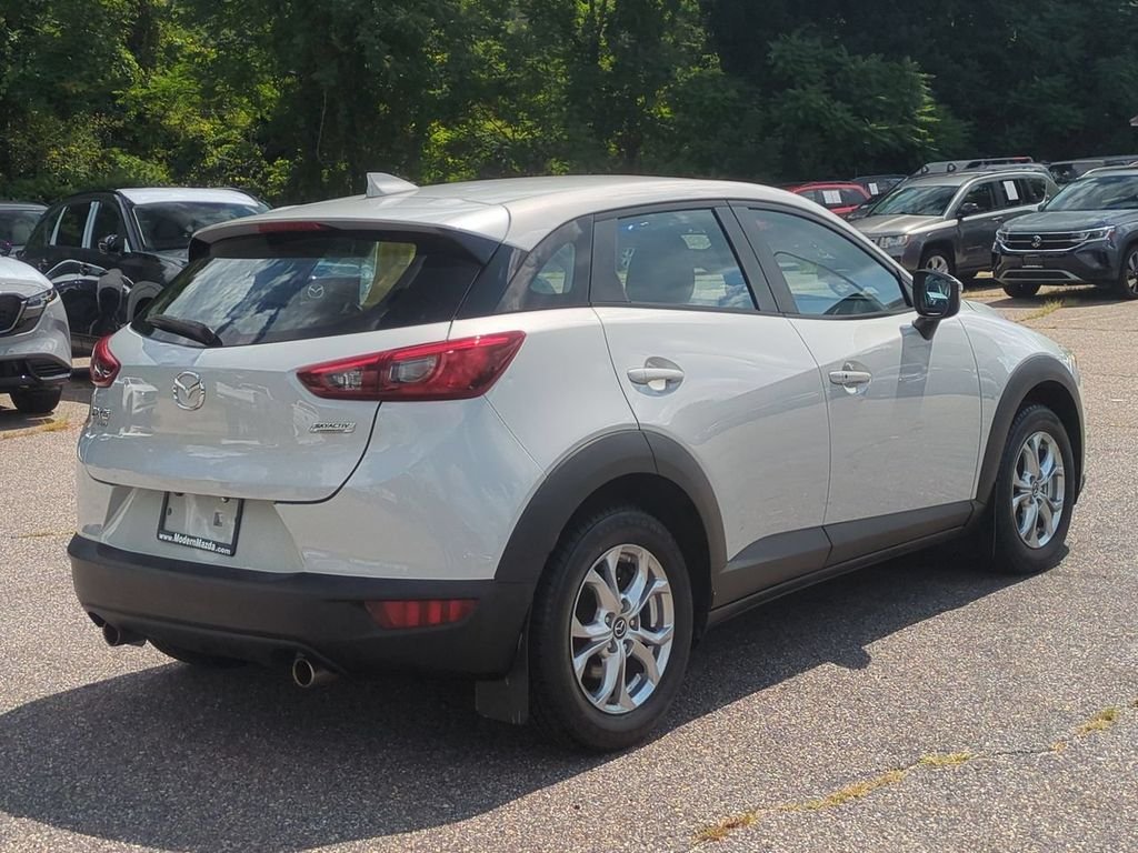 Used 2016 White Mazda Touring image 4