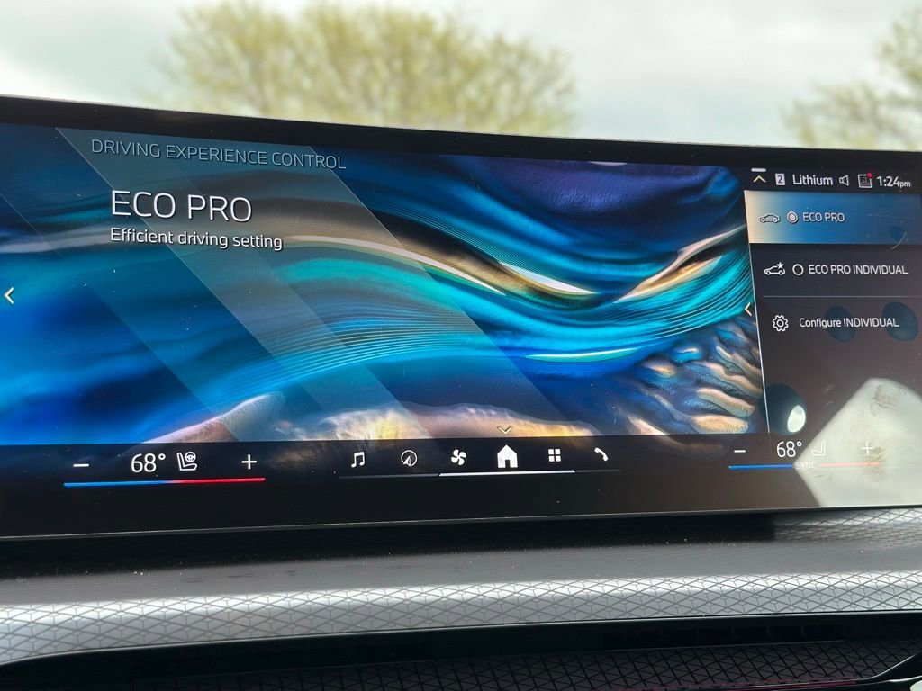 2025 BMW i4 40 - Photo 43