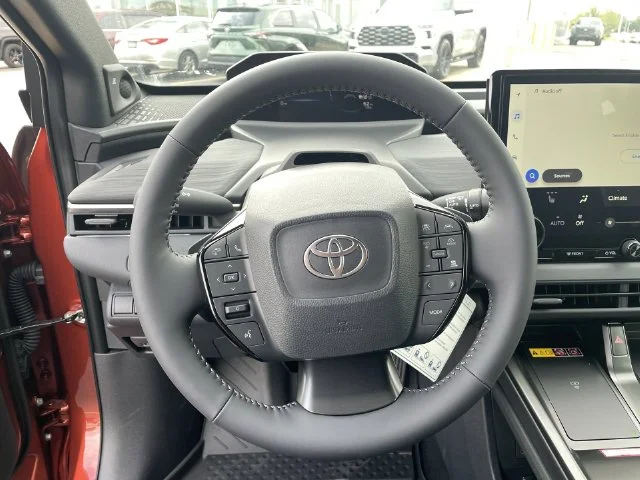2026 Toyota C-HR XSE - Photo 19