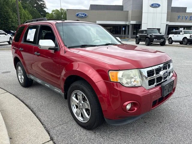 Used 2012 Red Ford XLT image 2