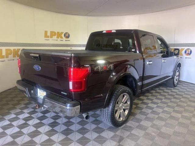 Used 2018 Red Ford Lariat image 3