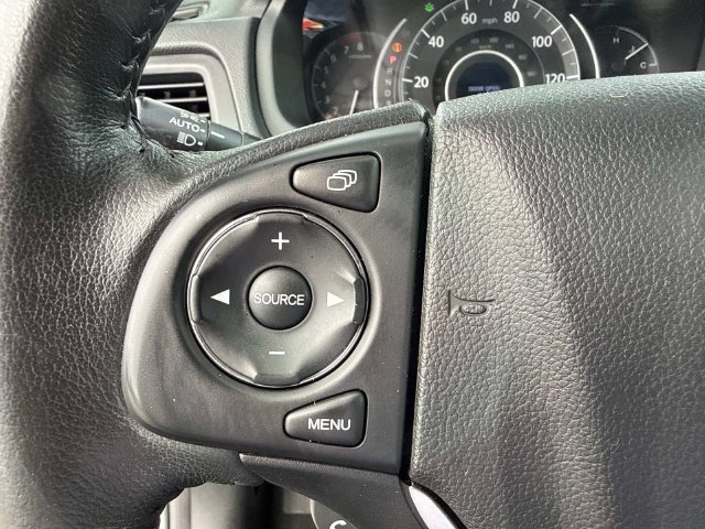 Used 2016  Honda Touring image 32