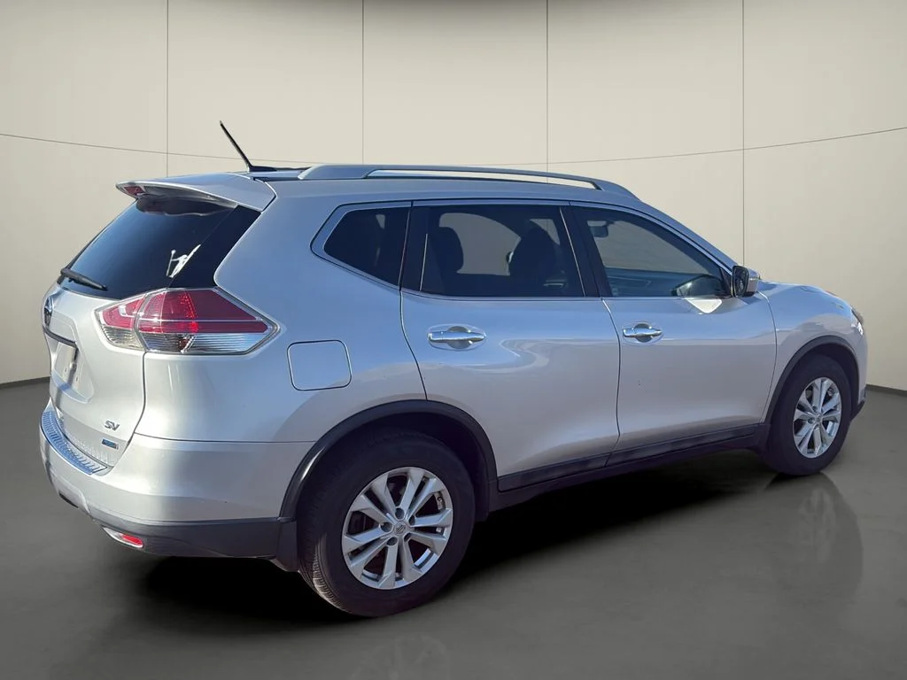 Certified Used 2014 Silver Nissan SV image 7
