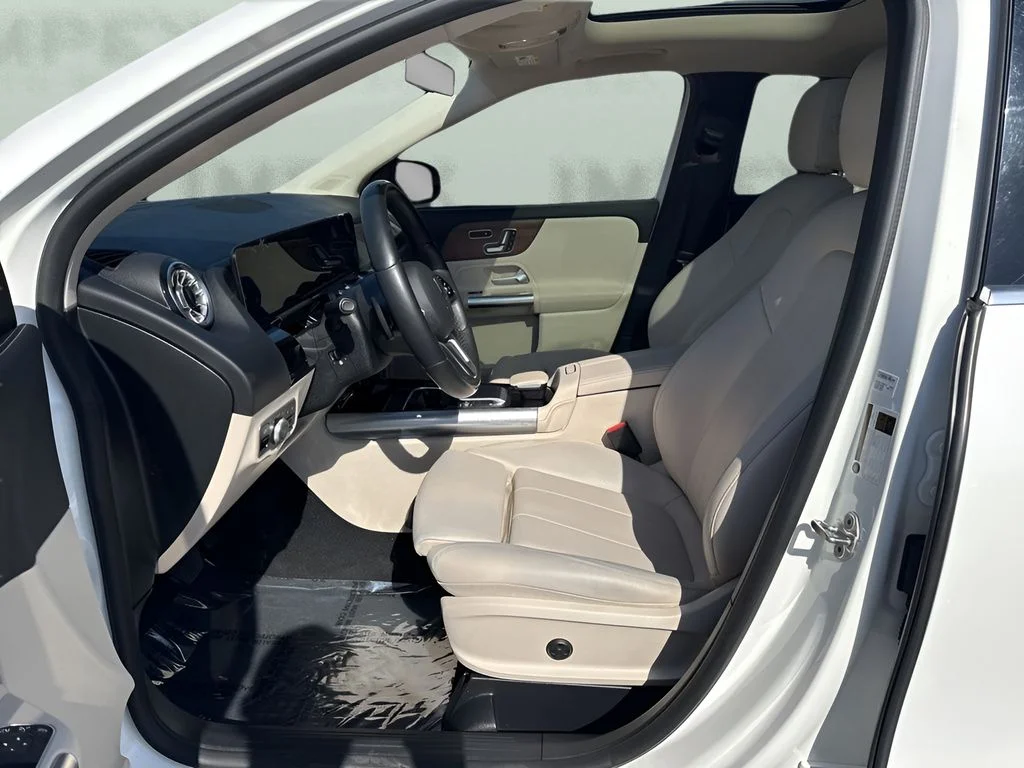 Used 2022 White Mercedes-Benz GLA 250 image 9