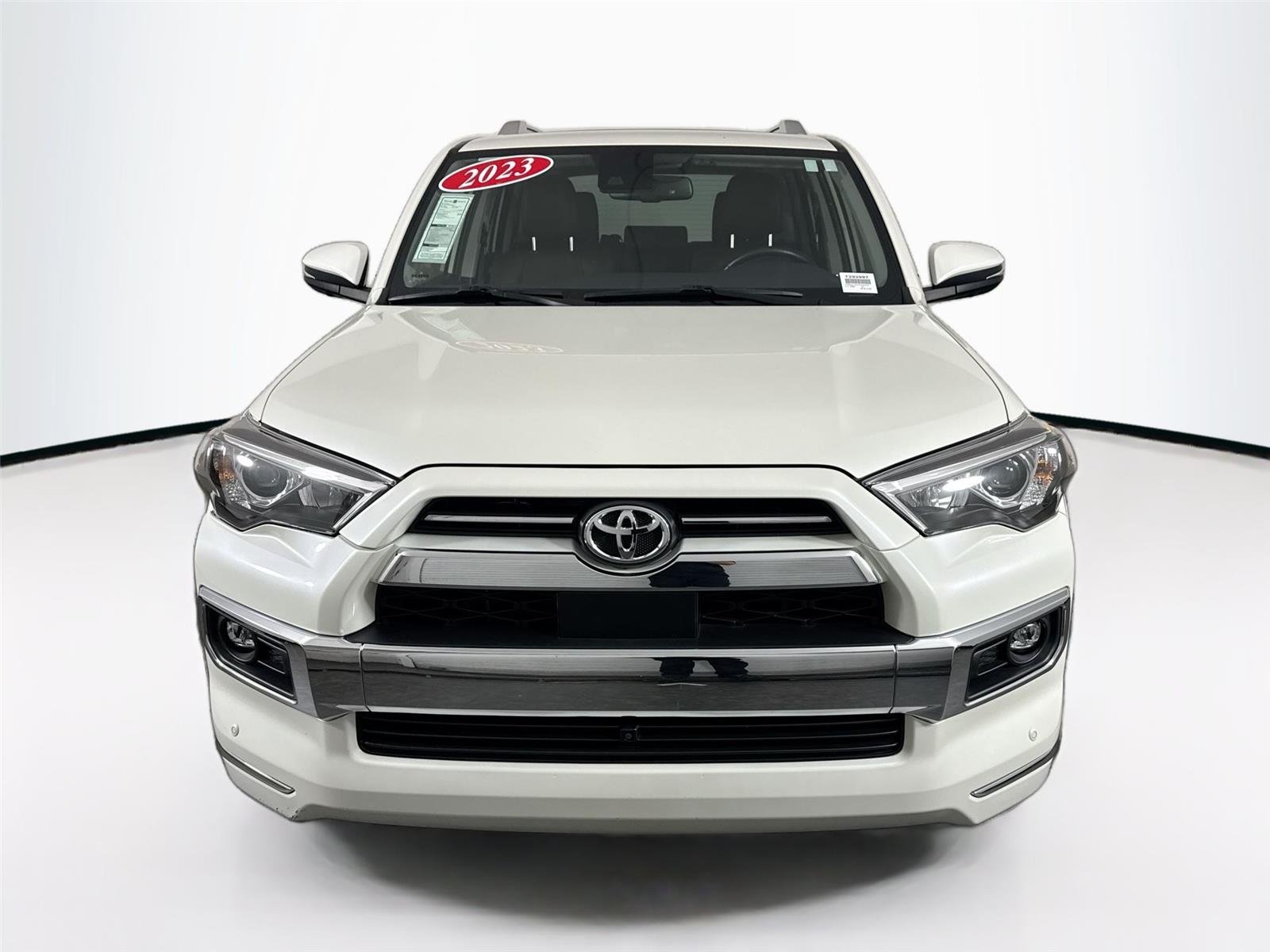 Certified Used 2023 Blizzard Pearl Toyota Limited image 9