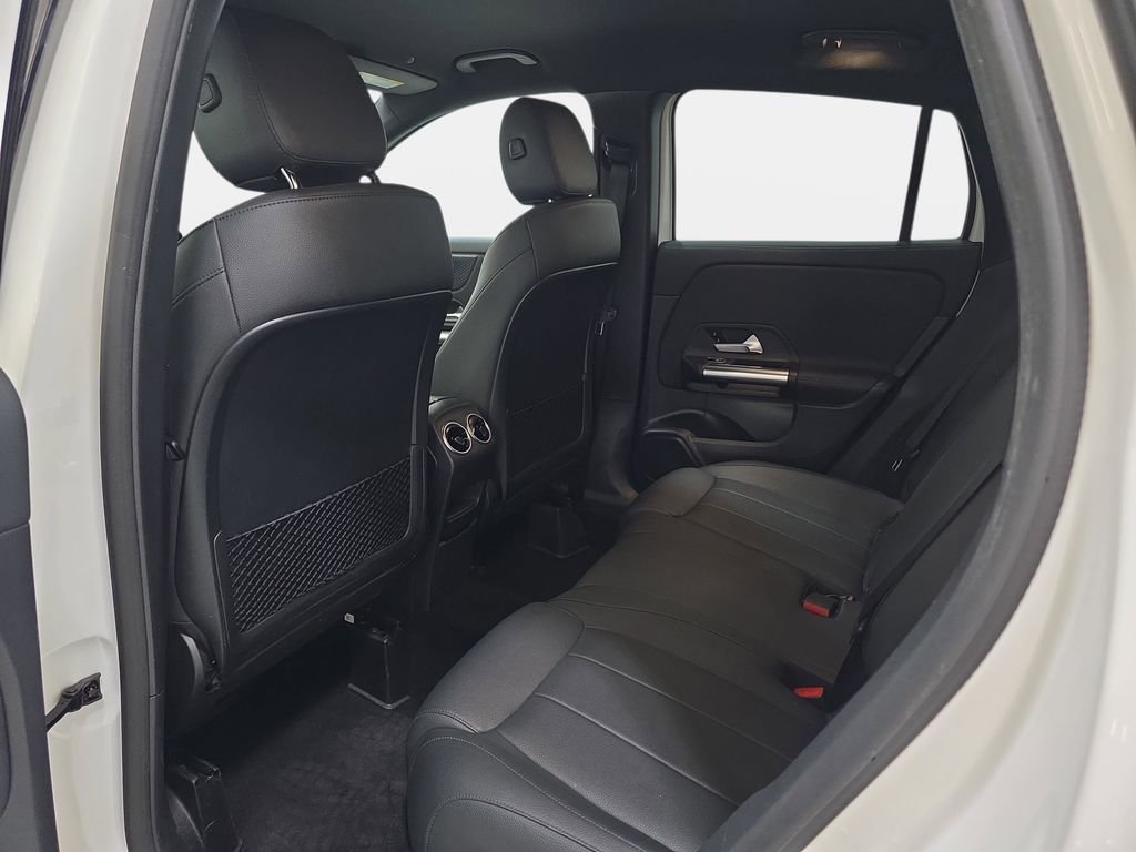 2025 Mercedes-Benz GLA GLA250 - Photo 12