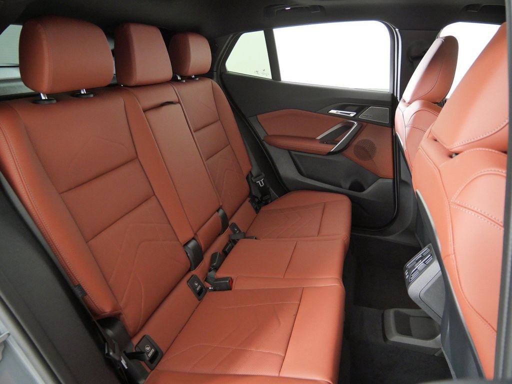 New 2026 Brooklyn Grey Metallic BMW xDrive28i image 26