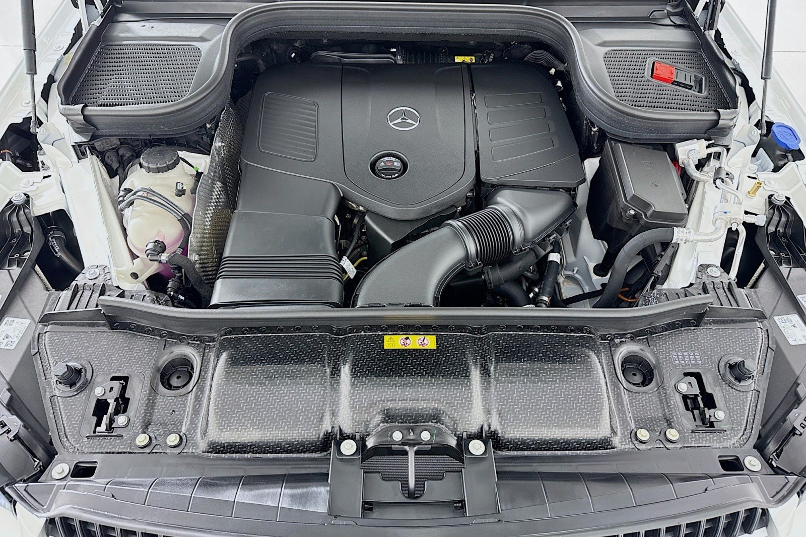 New 2026 Polar White Mercedes-Benz GLE 350 SUV image 10