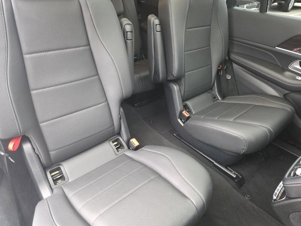 2023 Mercedes-Benz GLS GLS450 - Photo 42