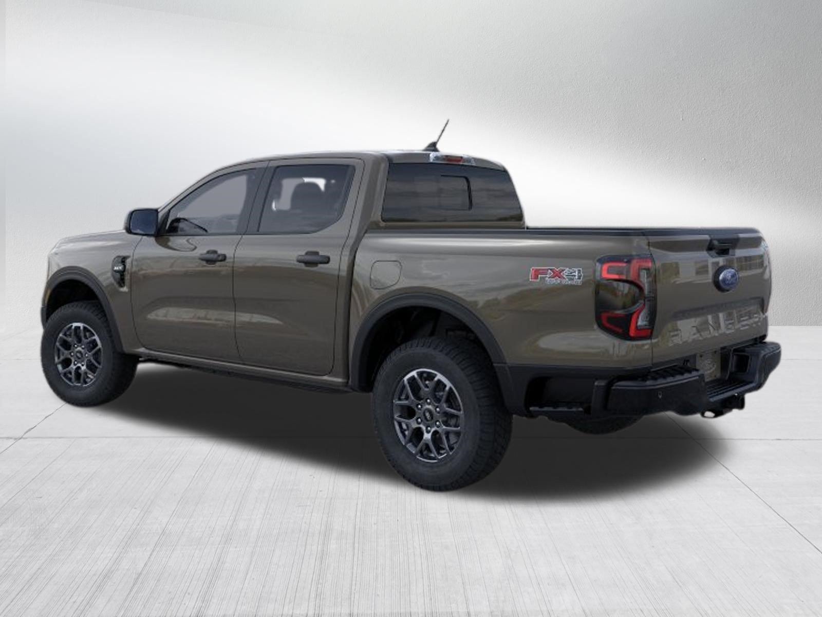 New 2026 Marsh Gray Ford XLT image 6