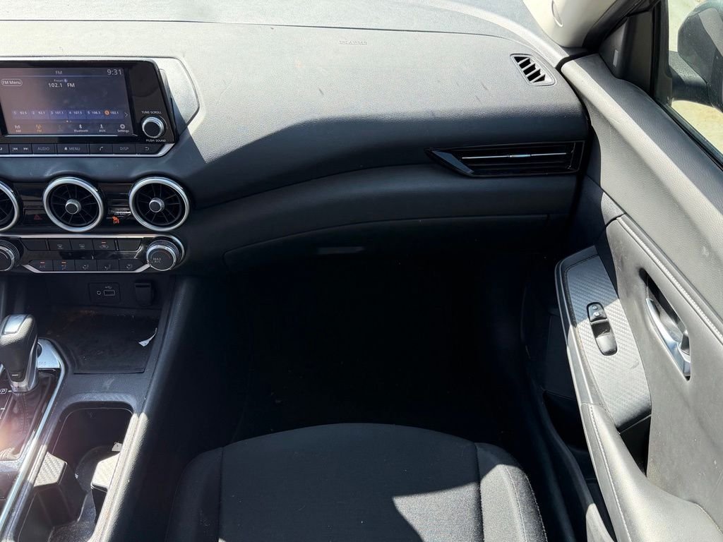 Used 2020 Gray Nissan S image 11