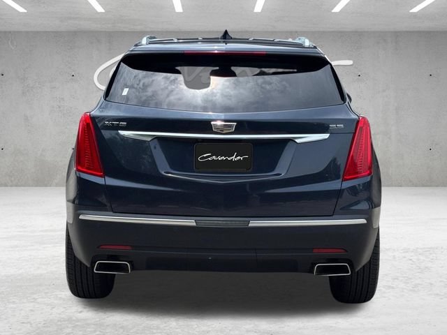 Used 2018 HARBOR BLUE METALLIC Cadillac Luxury FWD image 16