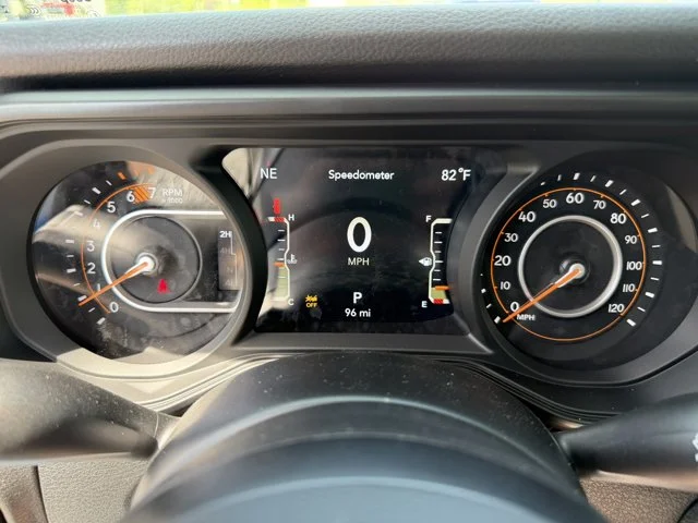 2026 Jeep Wrangler 4-Door Willys - Photo 15