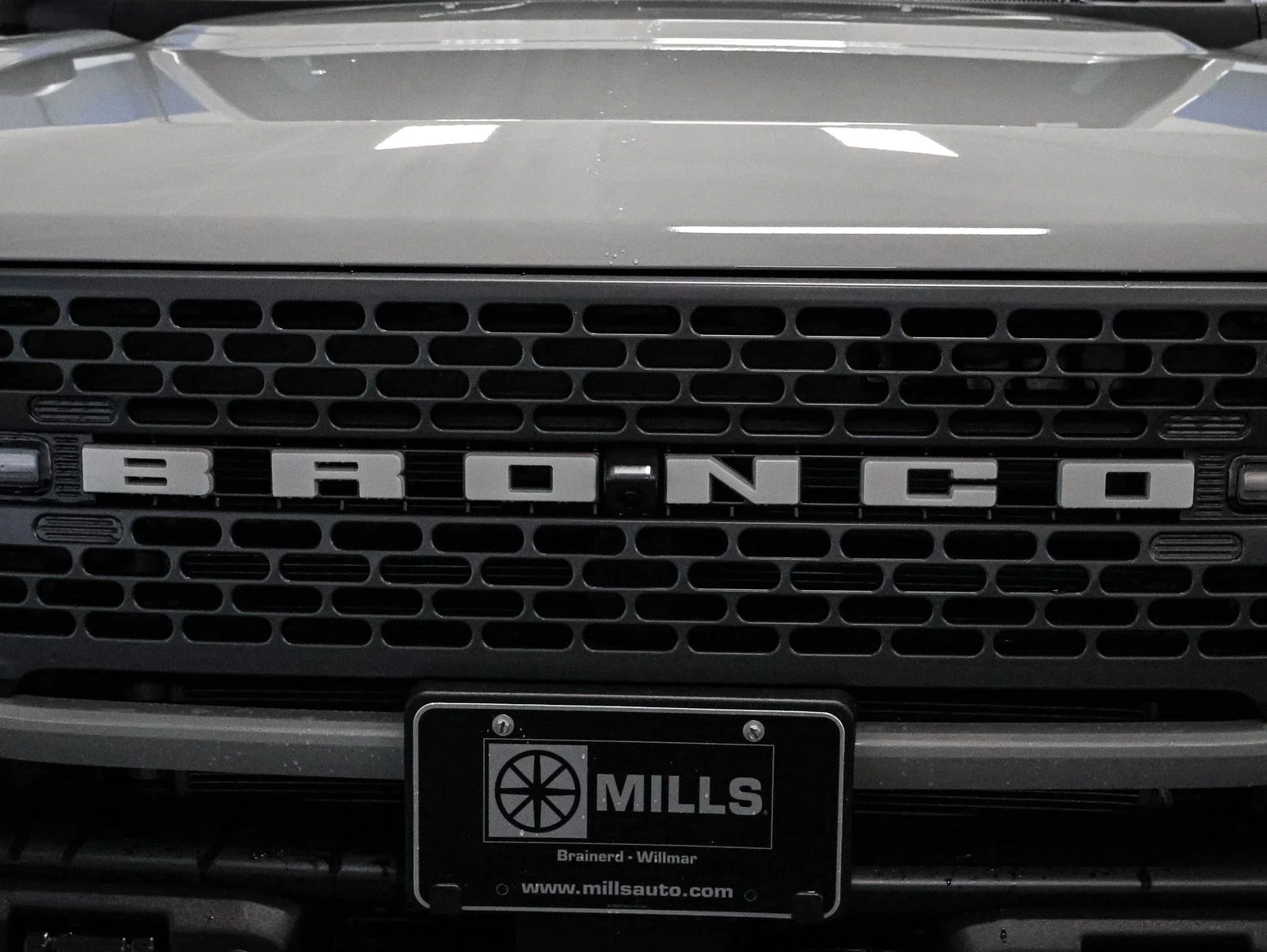 New 2026 Avalanche Gray Ford Badlands® image 13