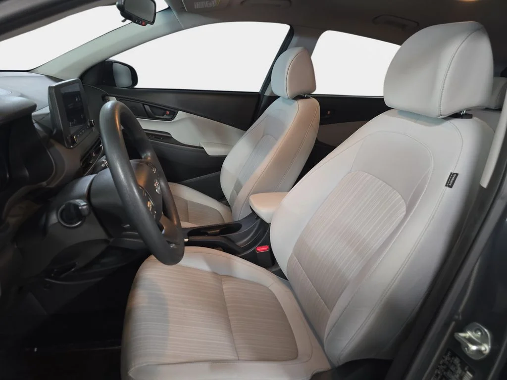 Used 2023 Ecotronic Gray Hyundai SEL image 17