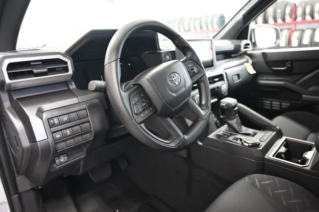 2026 Toyota Tacoma SR5 - Photo 22