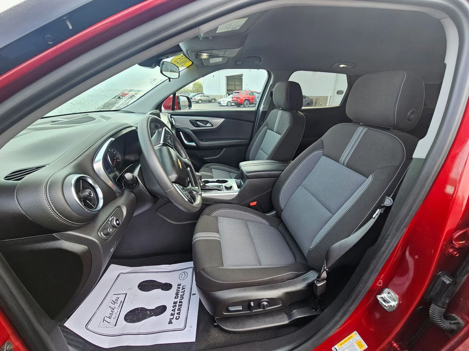 2025 Chevrolet Blazer 2LT - Photo 9