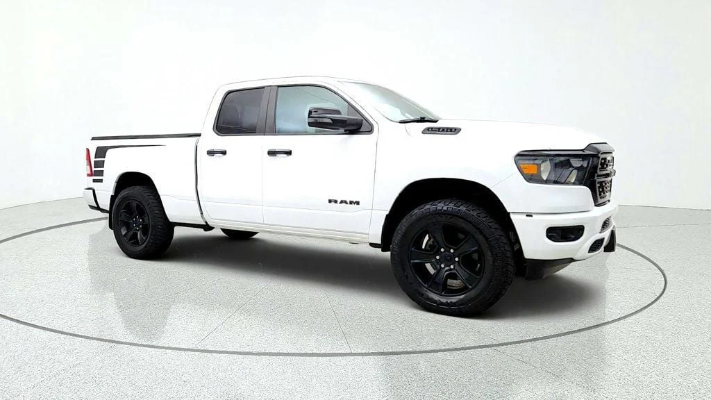 Used 2023 Bright White Clearcoat Ram Big Horn Quad Cab 4x4 Night Edition w/ HEMI V8 & Level 2 Group image 3