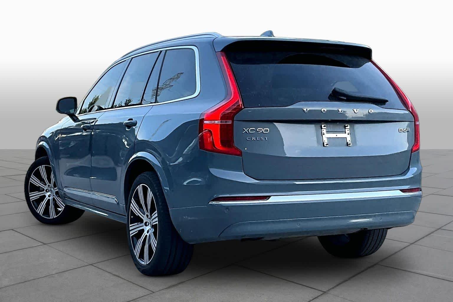 Used 2023 Thunder Grey Metallic Volvo Ultimate image 10