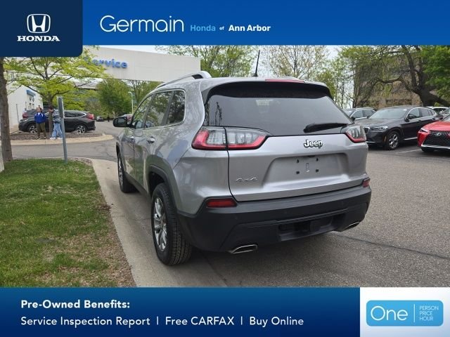 Used 2020 Billet Silver Metallic Jeep Latitude Plus image 32