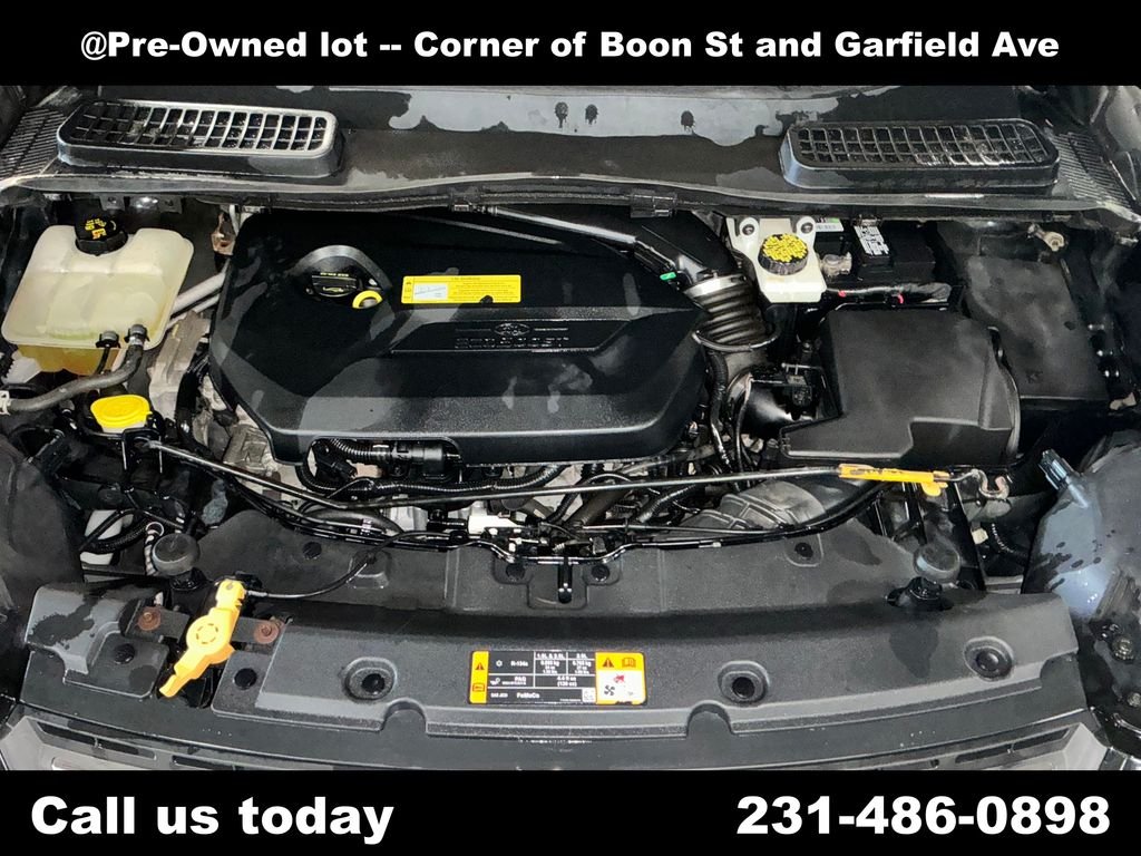 Used 2013 Black Ford SE image 10