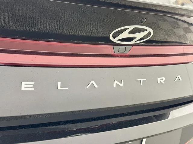 New 2026 Hyundai ELANTRA SEL Sport