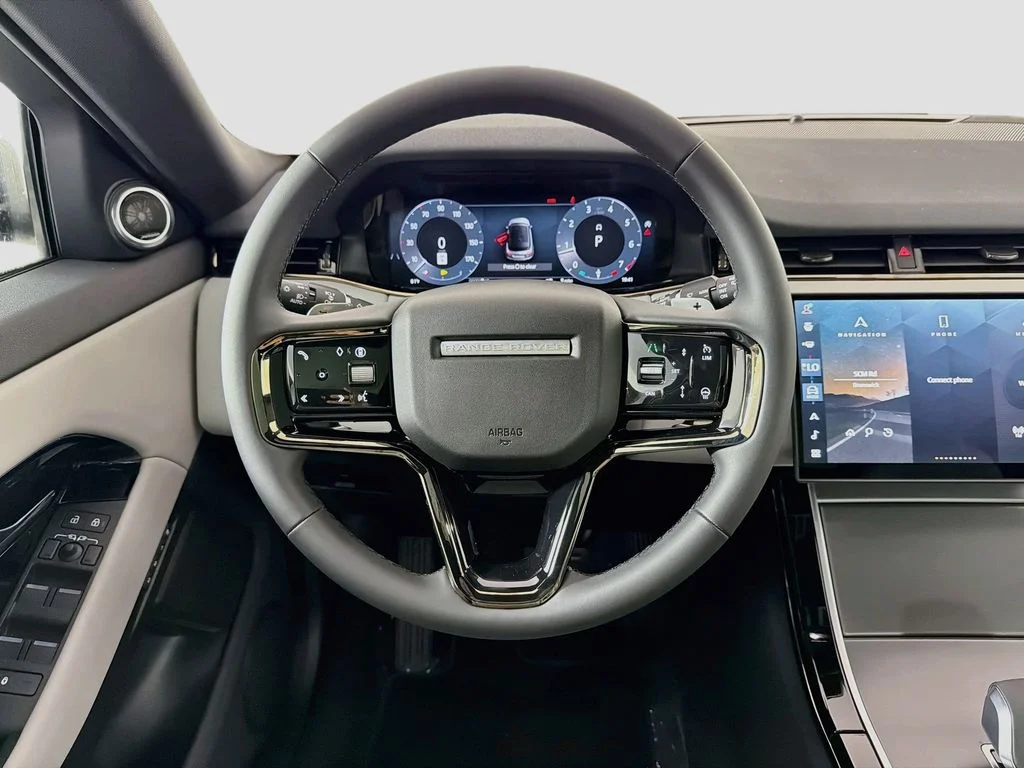 New 2026 Arroios Grey Land Rover S image 24