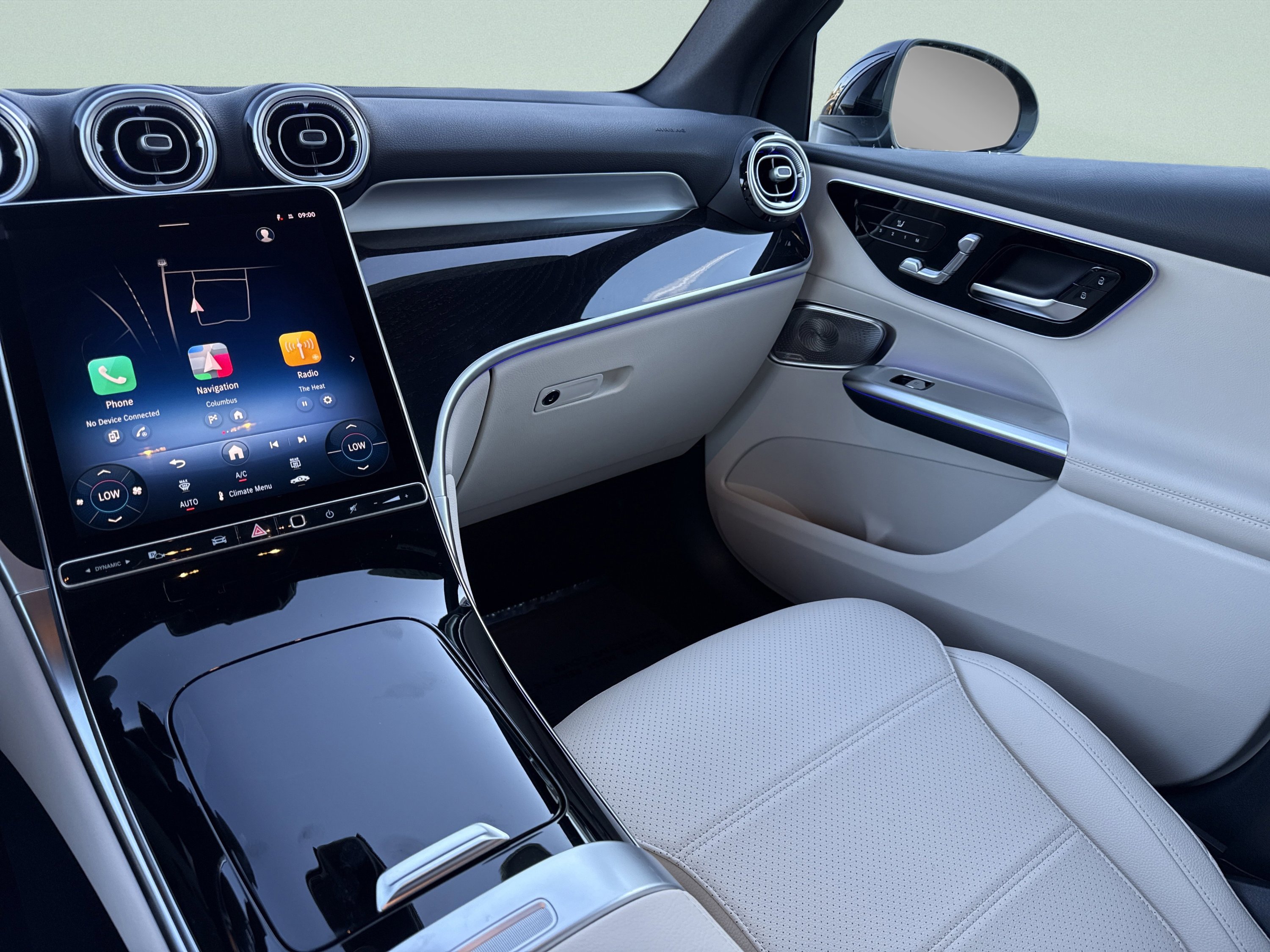 2026 Mercedes-Benz GLC Base - Photo 43