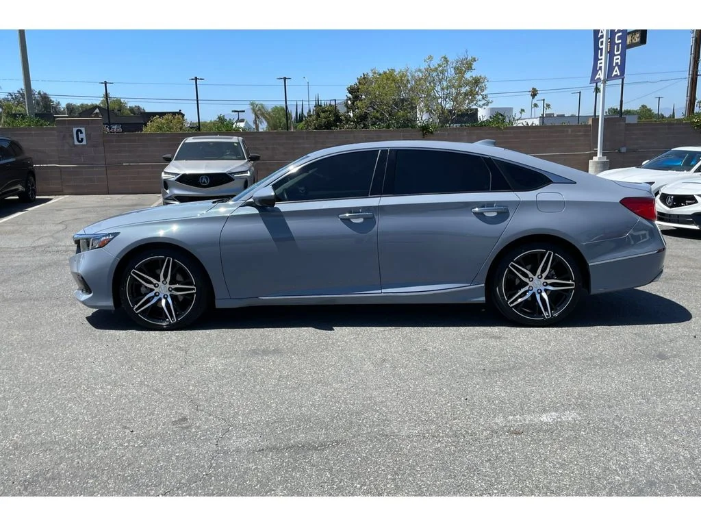 1HGCV2F95NA005603