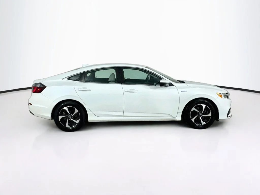 Certified Used 2022 Platinum White Pearl Honda EX image 9