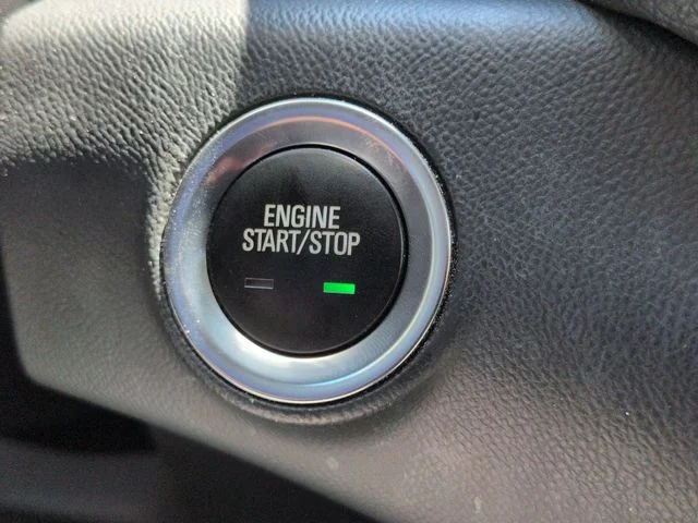 Used 2023 White GMC SLE image 19
