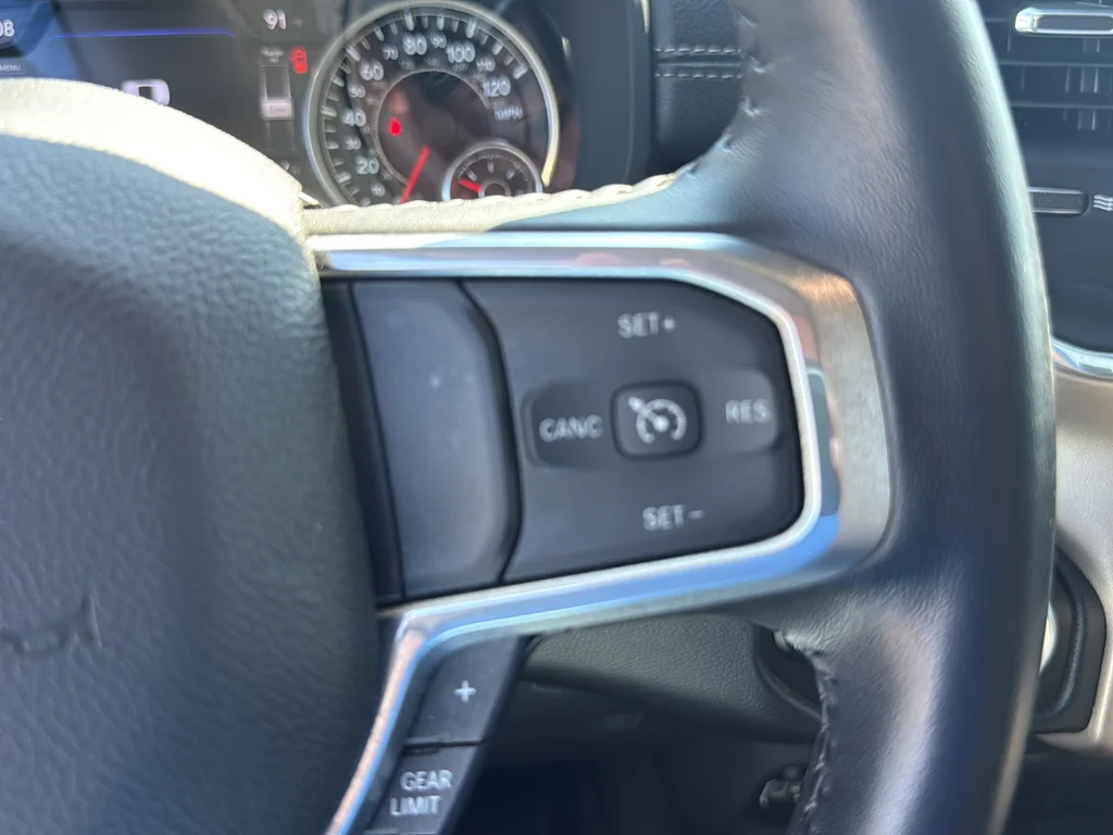Used 2022 White Ram Laramie image 19