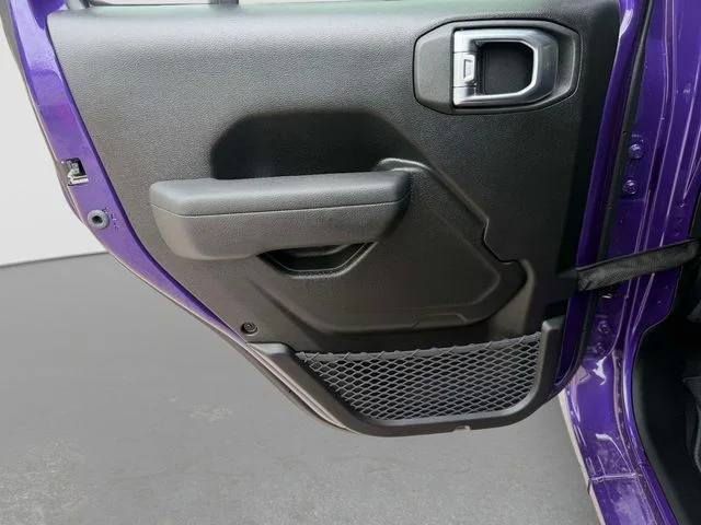 New 2026 Reign Exterior Paint Jeep Sport S image 12