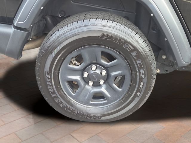 Used 2023 Black Clearcoat Jeep Sport image 4