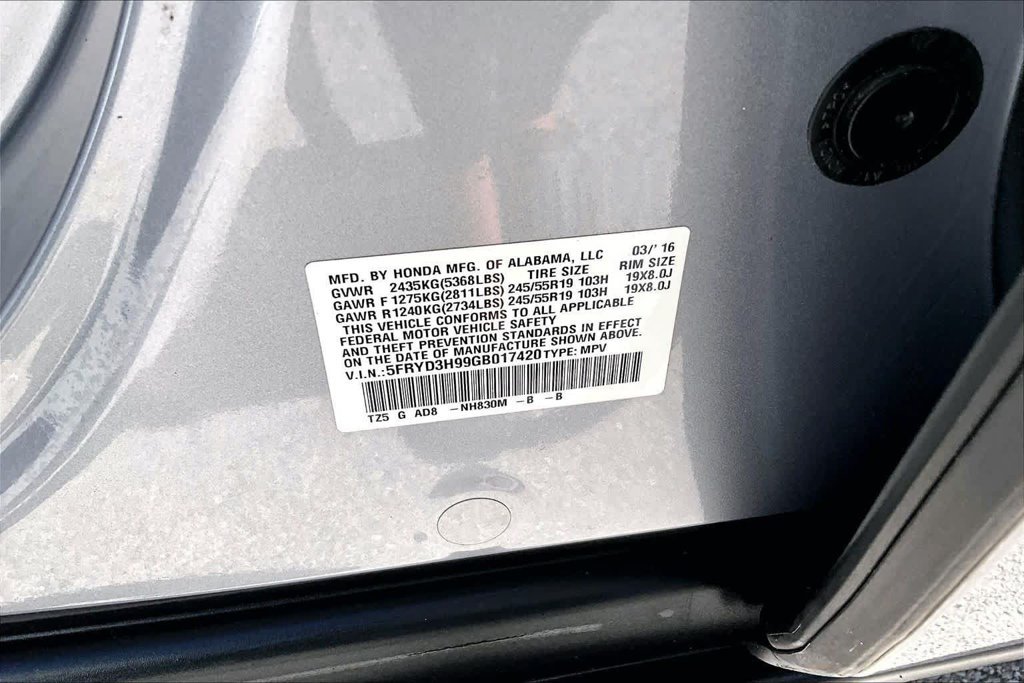 Used 2016 Silver Acura 3.5L image 35